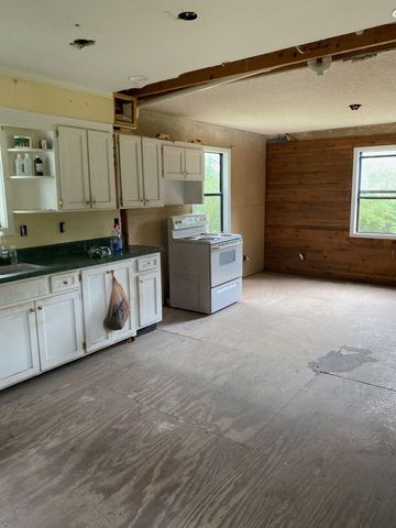 465 James Zimmerman Rd, Hampshire, TN 38461
