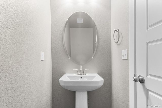 11918 Mountview Lane, Broomfield, CO 80021