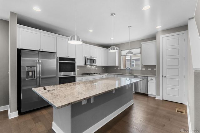 11918 Mountview Lane, Broomfield, CO 80021