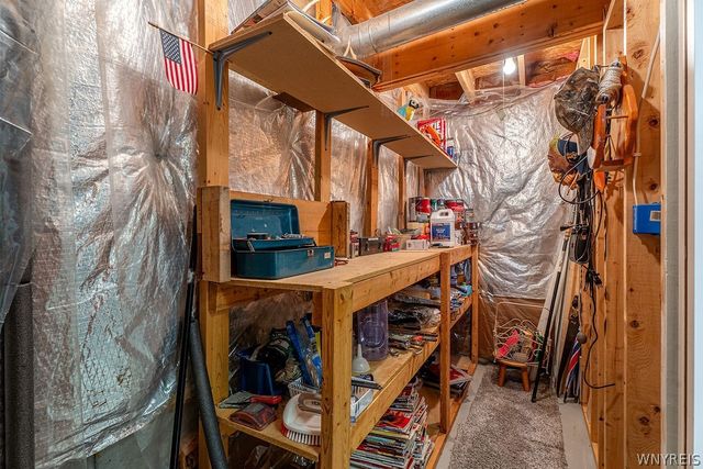 7001 Deborah Lane, Wheatfield, NY 14304