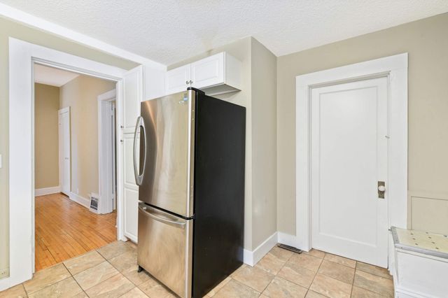 3217 Dupont Avenue S, Minneapolis, MN 55408