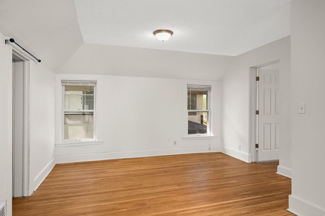 3217 Dupont Avenue S, Minneapolis, MN 55408