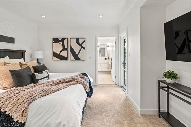 8963 Cynthia, West Hollywood, CA 90069