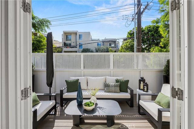 8963 Cynthia, West Hollywood, CA 90069
