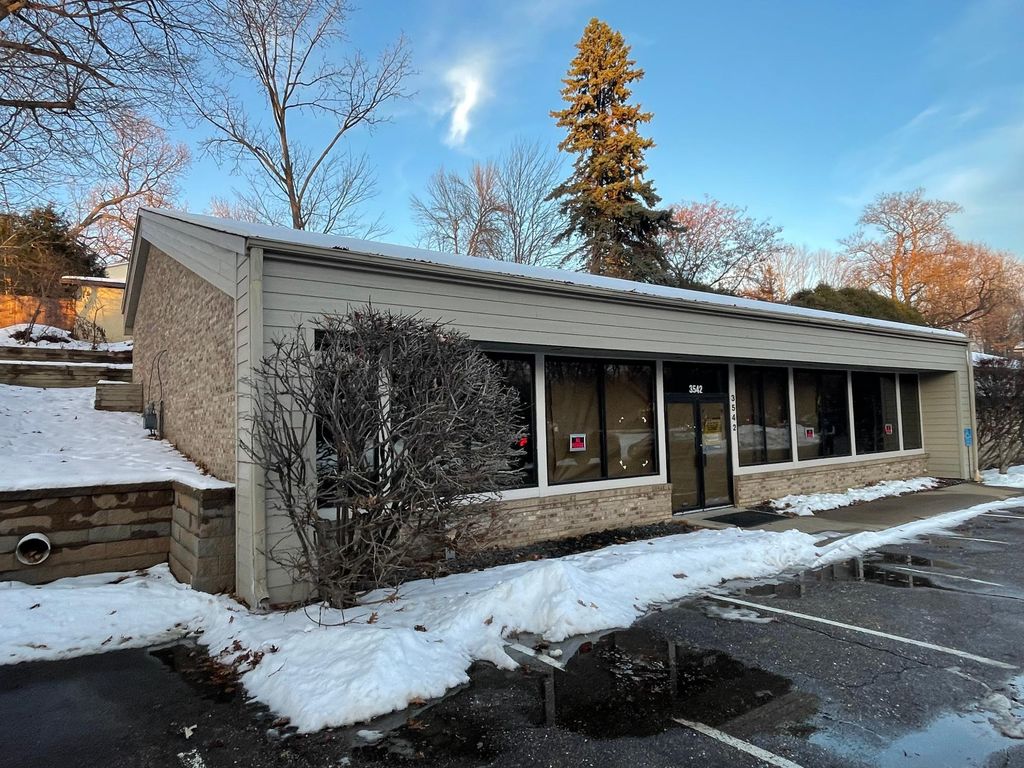 3542 Shoreline Drive, Wayzata, MN 55391 — photo 3