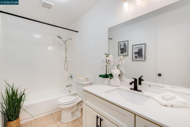 2913 Plumleigh Ave, Antioch, CA 94509