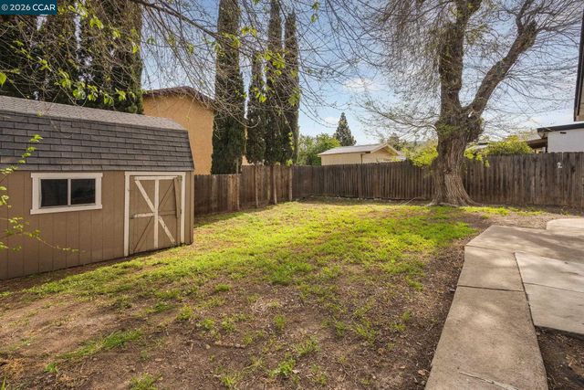 2913 Plumleigh Ave, Antioch, CA 94509