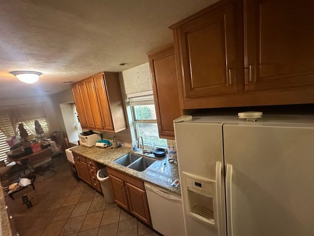 2517 Lawnview Drive, Carrollton, TX 75006