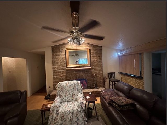 2517 Lawnview Drive, Carrollton, TX 75006