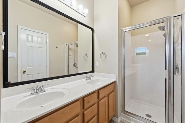9201 Brodie LN 502, Austin, TX 78748