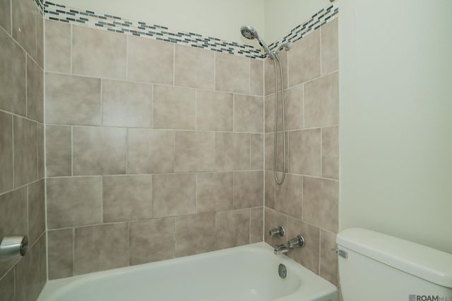 16506 Stephanie Ave, Baton Rouge, LA 70819