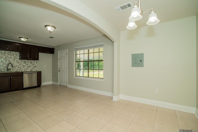 16506 Stephanie Ave, Baton Rouge, LA 70819