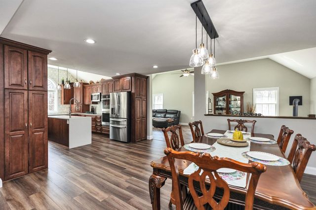 13 Johnson Street, Windham, NH 03087
