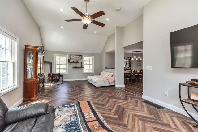 13 Johnson Street, Windham, NH 03087