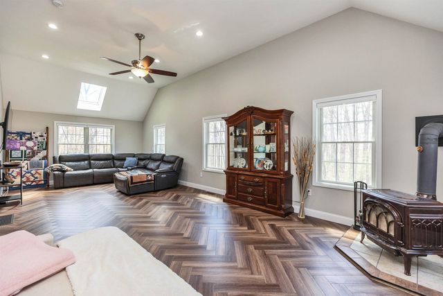 13 Johnson Street, Windham, NH 03087