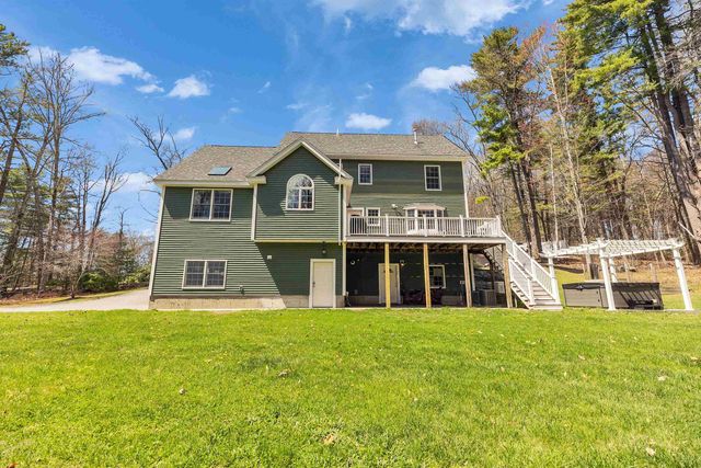 13 Johnson Street, Windham, NH 03087