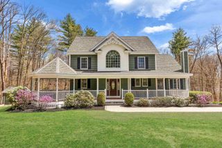 13 Johnson Street, Windham, NH 03087