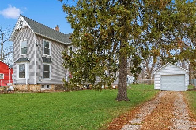 410 W Reader Street, Elburn, IL 60119