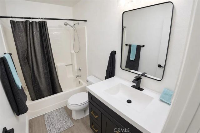 19381 Cascade Drive, Lake Forest, CA 92679