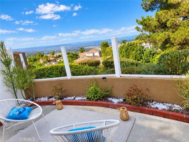 19381 Cascade Drive, Lake Forest, CA 92679
