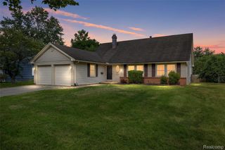 4942 Butler Drive, Troy, MI 48085