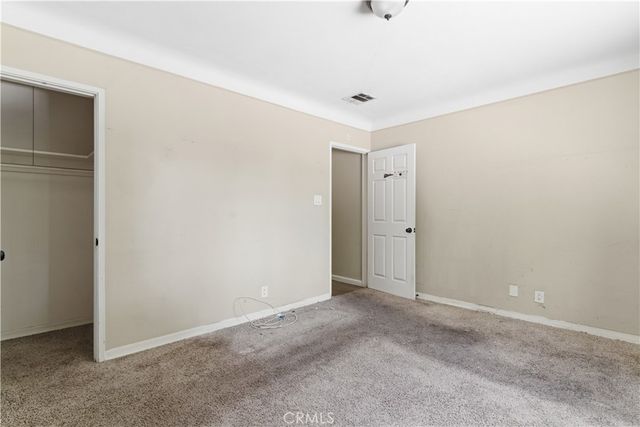 15000 Hamlin Street, Van Nuys, CA 91411