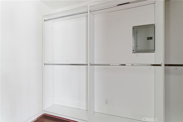 15000 Hamlin Street, Van Nuys, CA 91411