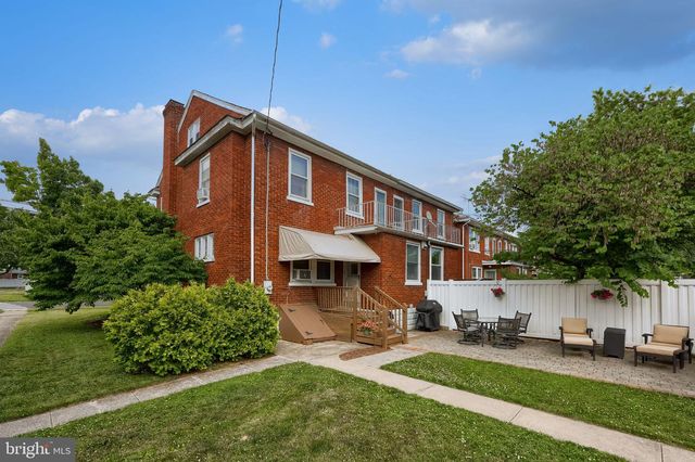 937 FOUNTAIN AVE, Lancaster, PA 17601