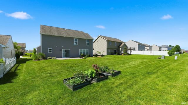 1360 Gateway Trail, Fort Wayne, IN 46845