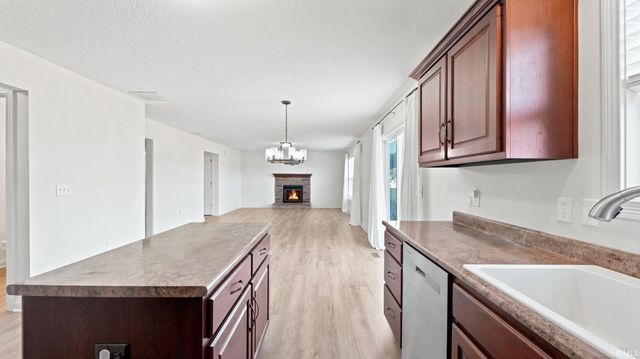 1360 Gateway Trail, Fort Wayne, IN 46845