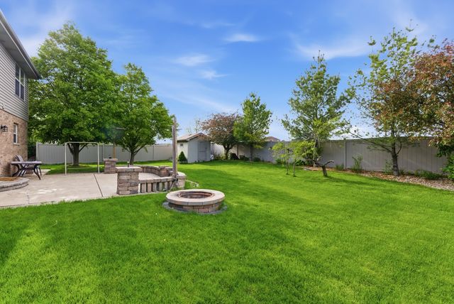 15726 Menominee Court, Manhattan, IL 60442