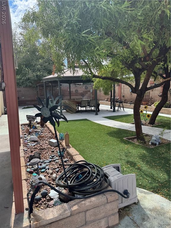 921 Macfarlane Street, Las Vegas, NV 89101