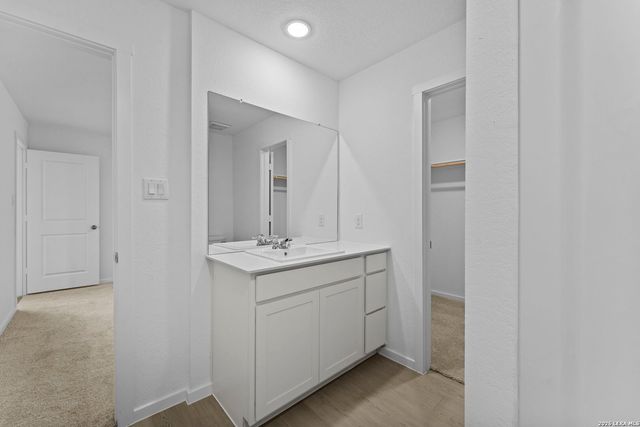 2068 Powell Place, Converse, TX 78109