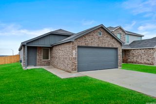 2068 Powell Place, Converse, TX 78109