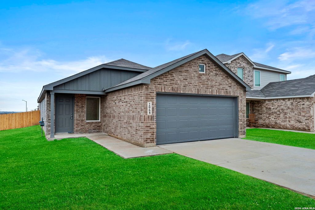 2068 Powell Place, Converse, TX 78109