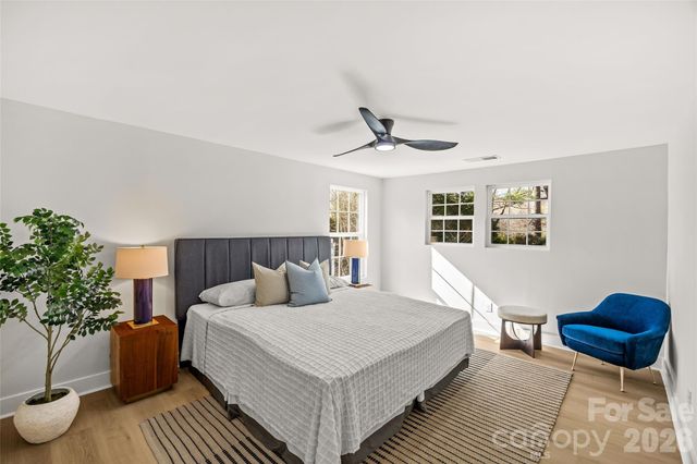 417 Regency Drive, Charlotte, NC 28211