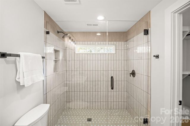 417 Regency Drive, Charlotte, NC 28211