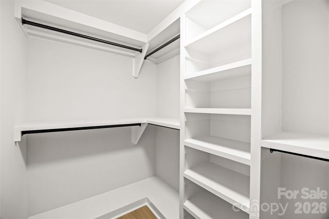 417 Regency Drive, Charlotte, NC 28211