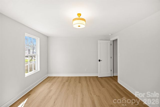 417 Regency Drive, Charlotte, NC 28211