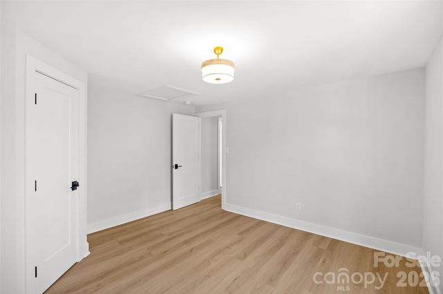 417 Regency Drive, Charlotte, NC 28211