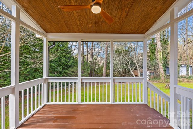 417 Regency Drive, Charlotte, NC 28211