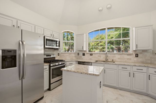 3277 Green Court, Plano, TX 75023