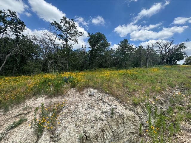 1059 Glenoaks Drive, Weatherford, TX 76088