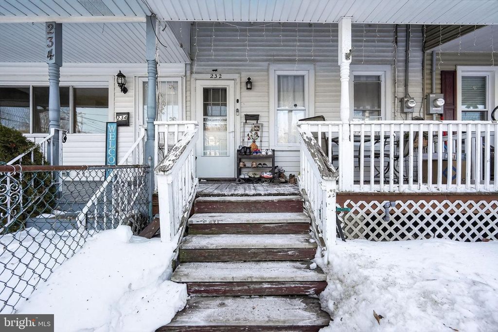 232 CLEVELAND AVE, Riverside, NJ 08075