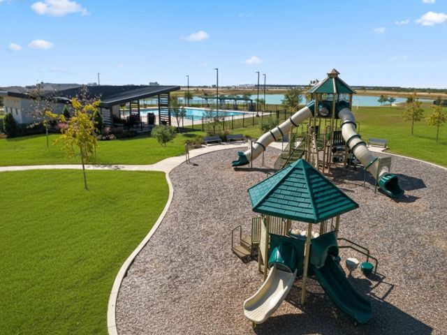 2215 Laurel Bloom Lane, Sealy, TX 77474