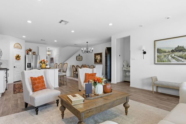 2215 Laurel Bloom Lane, Sealy, TX 77474