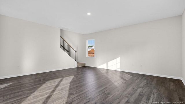 706 Lazy Elm Lane, Aberdeen, NC 28315