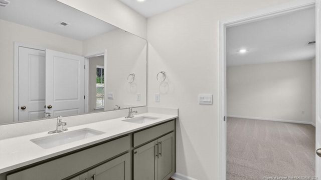 706 Lazy Elm Lane, Aberdeen, NC 28315