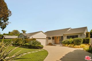 4442 Beeman Avenue, Los Angeles, CA 91604