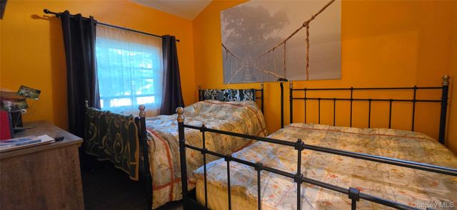 1192 State Route 52 2 A, Loch Sheldrake, NY 12759